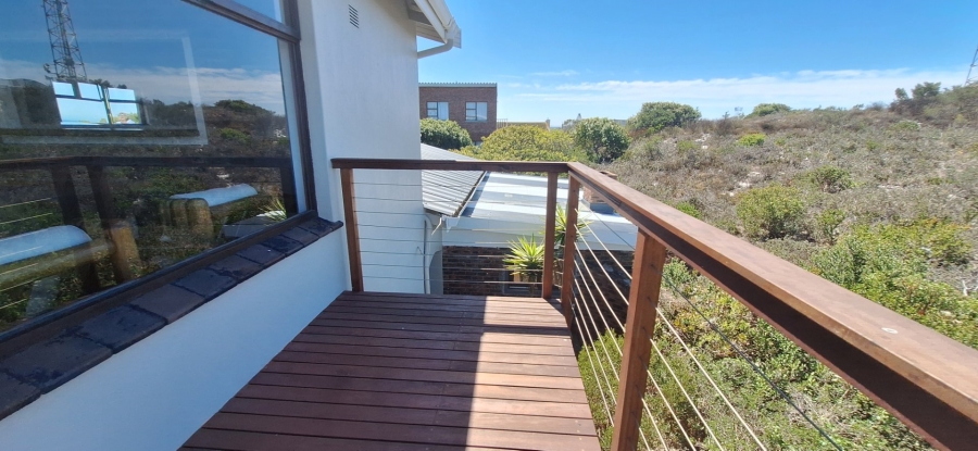 5 Bedroom Property for Sale in Witsand Western Cape